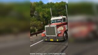 Сборка свежих курьёзов и приколов - смотреть видео (8:13)