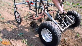 Самодельные чудеса сельхоз техники - смотреть видео (6:57)