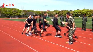 Китайский солдатский трюк со скакалкой - смотреть видео (3:11)