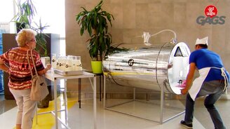 Отведайте собачьего молочка! - смотреть видео (1:37)