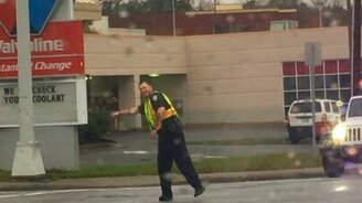 Весёлый подвижный полицейский - смотреть видео (0:50)