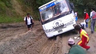 Наихудшие дороги в мире - смотреть видео (10:02)