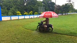 Мотоцикл-газонокосилка - смотреть видео (1:00)