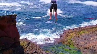 Невероятные трюки на стропе - смотреть видео (6:57)