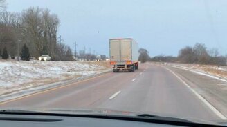 Легковая фура? - смотреть видео (1:00)