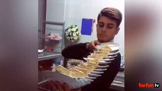 Быстрые и невероятно ловкие работники - смотреть видео (10:29)