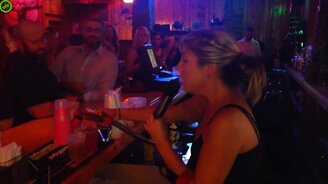 Когда ты работаешь один за троих - смотреть видео (1:33)