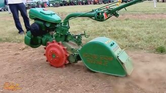 Ретро сельхоз техника - смотреть видео (4:18)