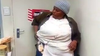 Когда пошёл в магазин без пакета - смотреть видео (2:04)