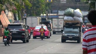 Перегруженный пикап - смотреть видео (0:41)