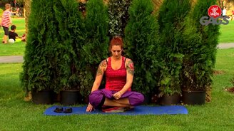 Мальчик прервал левитацию - смотреть видео (1:35)