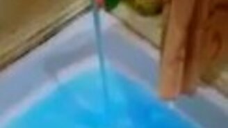 Голубая вода из-под крана - смотреть видео (0:50)