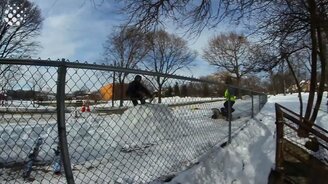 Падения и провалы на лыжах - смотреть видео (3:06)