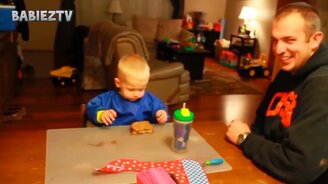 Трогательные приколы с детьми и отцами - смотреть видео (10:26)