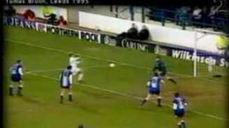 Странные голы - смотреть видео (1:46)