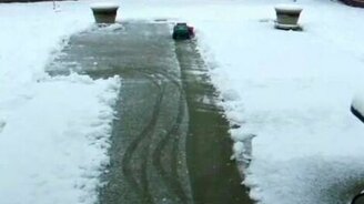 Зверь для чистки снега - смотреть видео (2:52)