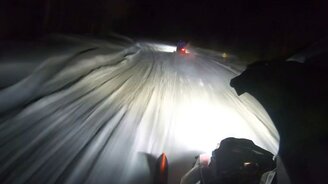 Авария со снегоходами - смотреть видео (0:22)