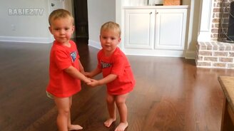 Приколы с двойняшками-симпатяшками - смотреть видео (10:24)