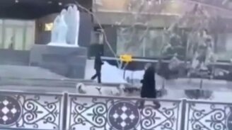 На чём ездят в Якутии - смотреть видео (0:45)