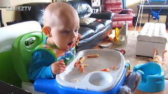 Реакции удивлённых детей - смотреть видео (10:04)