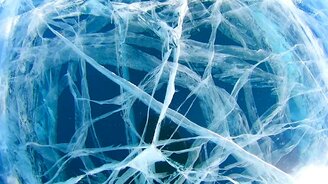 Лёд озера Байкал - смотреть видео (1:57)