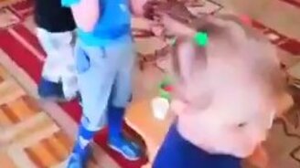 Муха-Цокотуха не по-детски - смотреть видео (2:10)