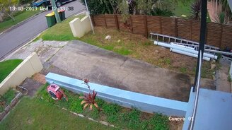 Чуть не упустил прицеп с катером - смотреть видео (0:33)