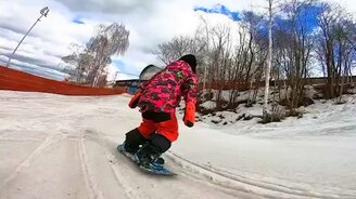 Пятилетняя сноубордистка - смотреть видео (0:51)