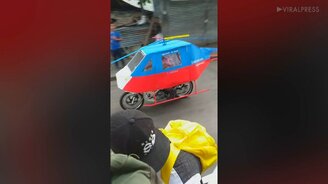 Мотоцикл-вертолёт - смотреть видео (0:36)