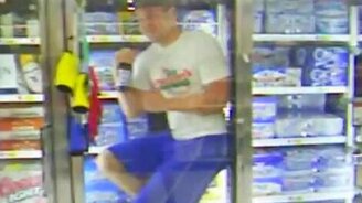 Хорошо устроился - смотреть видео (0:08)