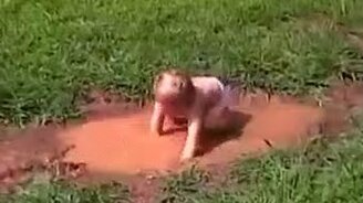 Дети и лужи - вечная история - смотреть видео (0:50)