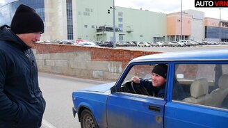 ВАЗ-2104 против Ауди A8 W12 6.0 - смотреть видео (6:59)