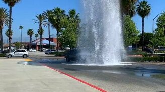 Моем машину даром - смотреть видео (0:24)