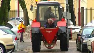 Борьба с гололедом - смотреть видео (0:21)