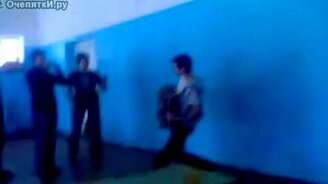 Дали дураку баян - смотреть видео (0:18)