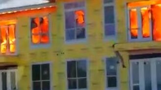 Спасение с пожара - смотреть видео (2:26)