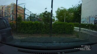 Падение строительного крана - смотреть видео (0:57)