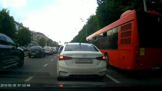 Не справился со своим внедорожником - смотреть видео (1:34)