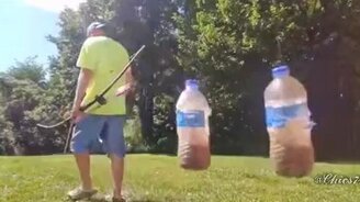 Современный Робин Гуд - смотреть видео (0:23)