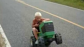 Спец по тракторам - смотреть видео (0:16)