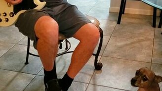 Дуэт с собачкой - смотреть видео (0:23)