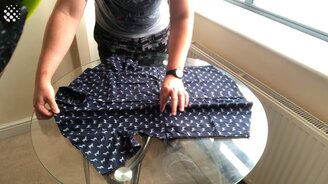 Компактно сворачиваем рубашку - смотреть видео (2:15)