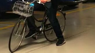 Велик не выдержал - смотреть видео (0:16)