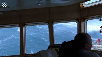 Безумные шторма в море-океане - смотреть видео (12:01)