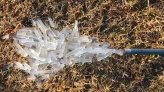 Освобождаем шланг ото льда - смотреть видео (0:30)