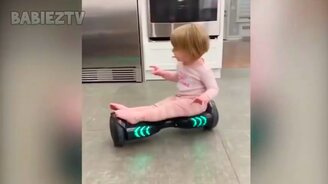 Милые детки творят такое... - смотреть видео (10:16)