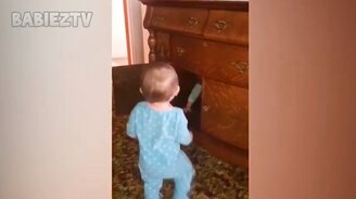 Двойняшки в позитивных моментах - смотреть видео (9:45)