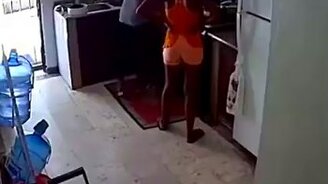 Взрыв бытового газа - смотреть видео (0:16)