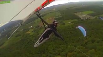 Столкновение в воздухе - смотреть видео (0:30)