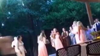 Как заставить сбежать парня - смотреть видео (0:30)